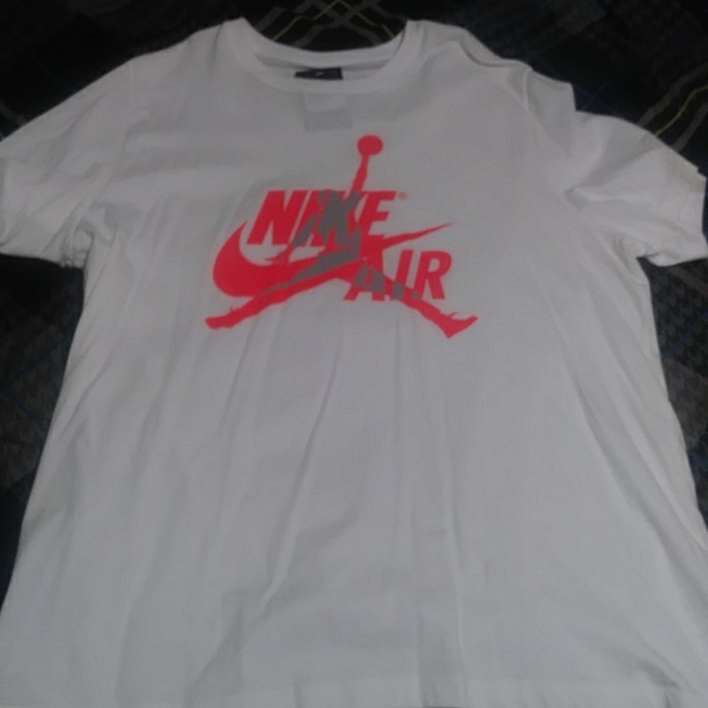 nike shirt
